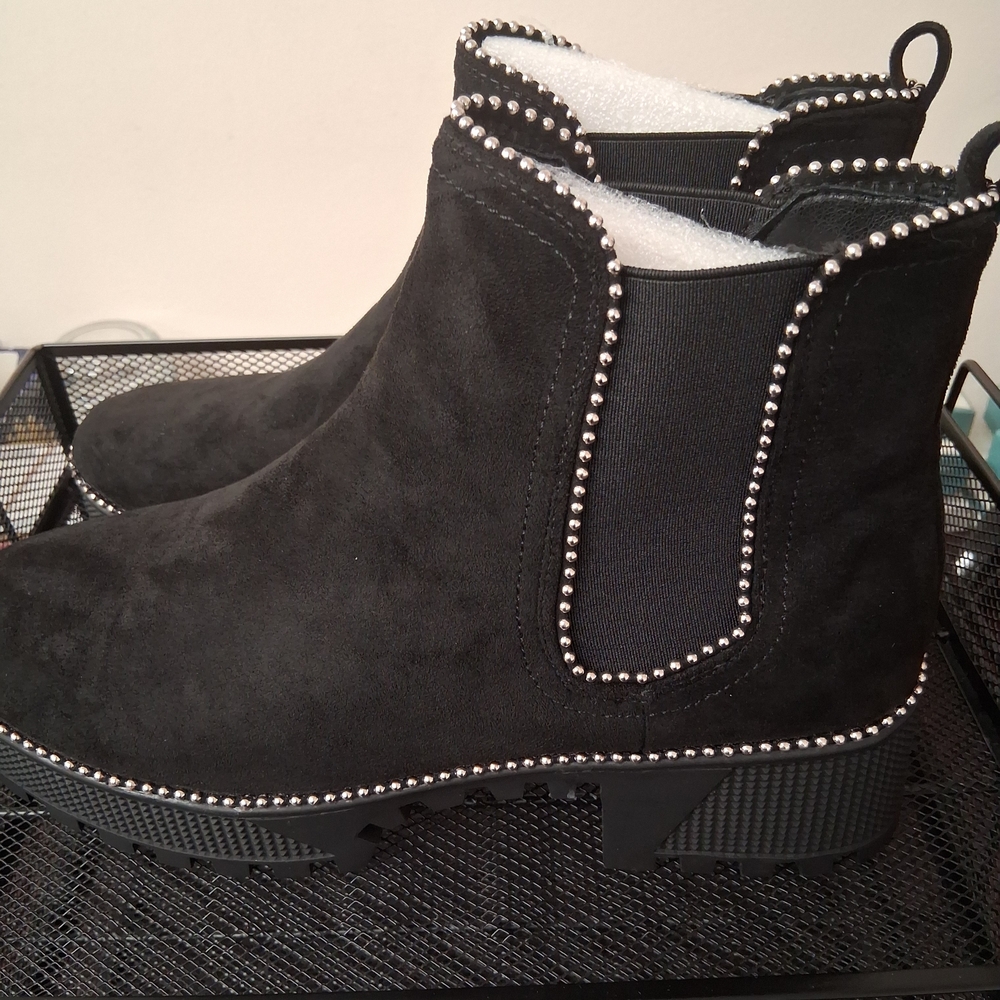 Cape Robbin Black Ankle Boots with Silver Studs - Picture 3 of 5